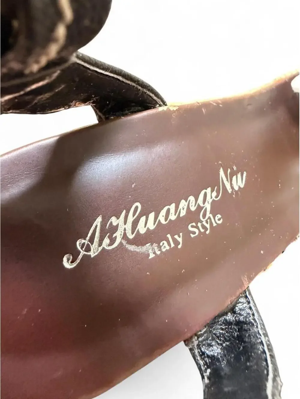 A Huang Ni Italy Style Heels Size 8